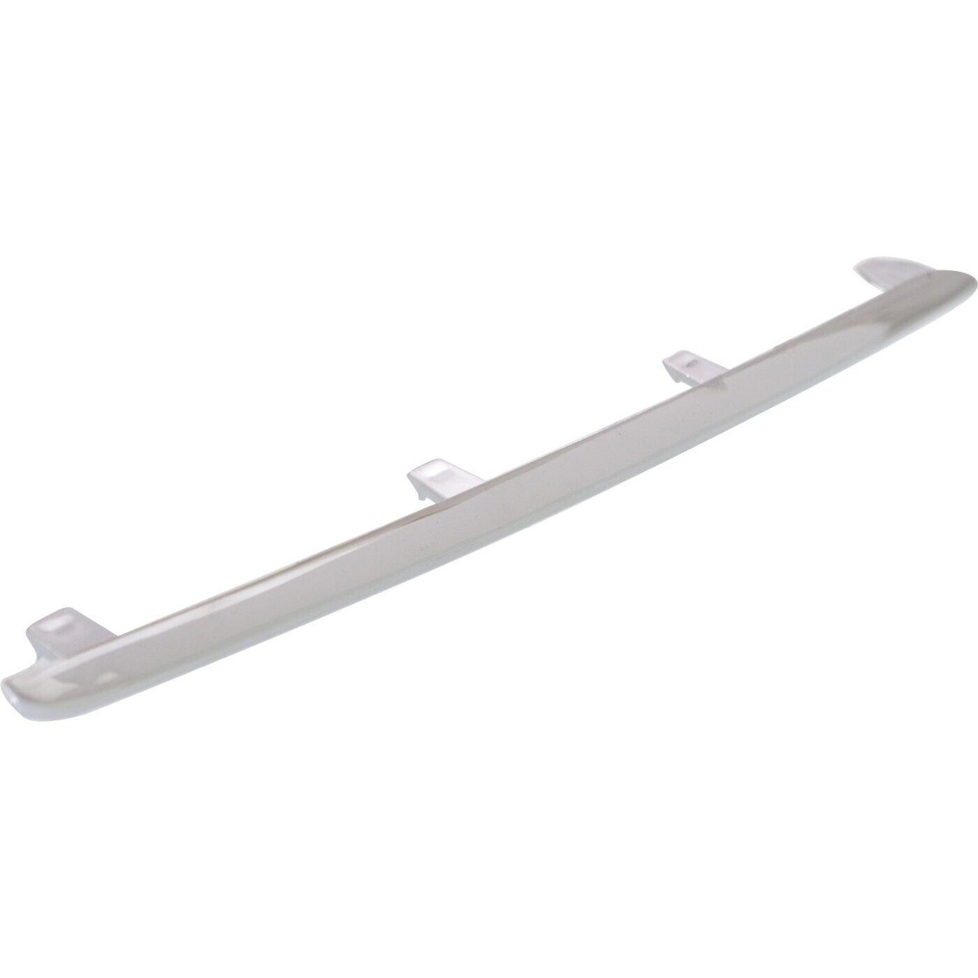 2014-2016 Mercedes E350 Grille Moulding Upper All Chrome Passenger Side , MB1213100. OEM-style replacement.
