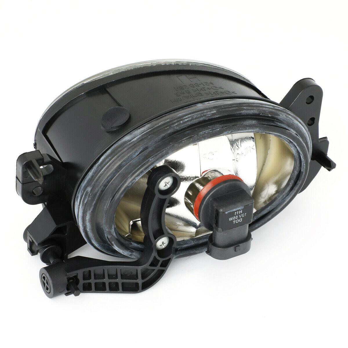 2007-2009 Mercedes E320 Fog Lamp Front Passenger Side With Hid Head Lamp Without Amg , MB2593117. Factory-style replacement part.
