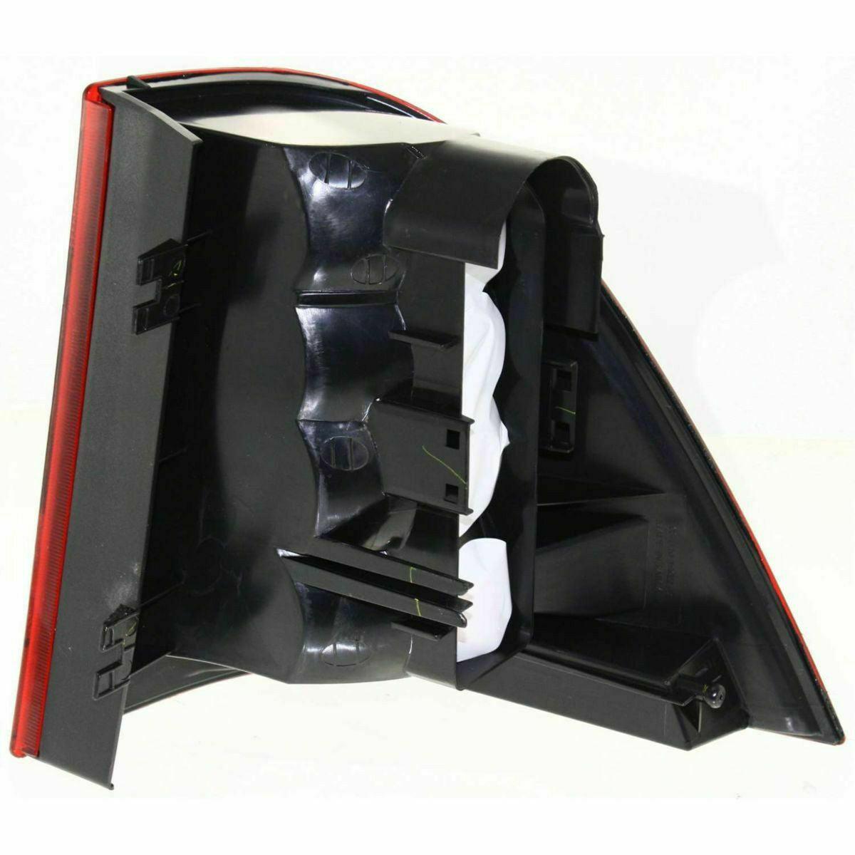 1998-2001 Mercedes ML320 Tail Lamp Driver Side , MB2800101. Replacement part ready for install.