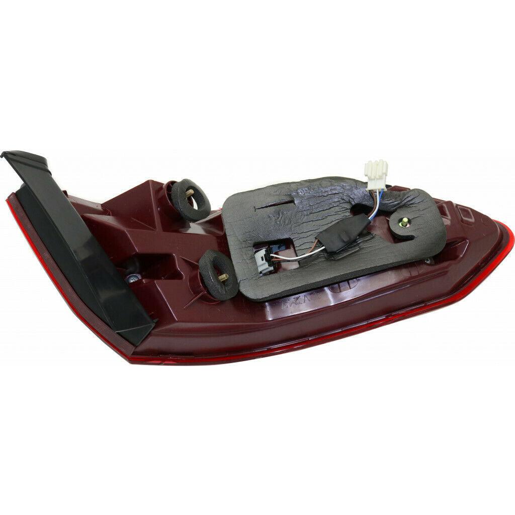 2014 Mercedes E350 Tail Lamp Passenger Side Sdn , MB2805109. OEM-quality exterior component.