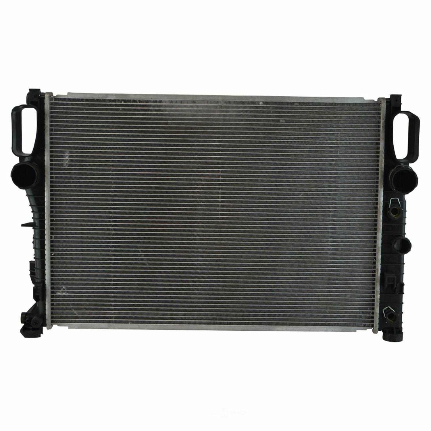 2003-2005 Mercedes E320 Radiator , MB3010155. OEM-style replacement.