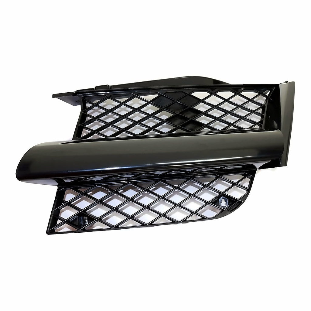 2003-2004 Mitsubishi Outlander Driver Side Grille Lh, mi1200241. Front view.