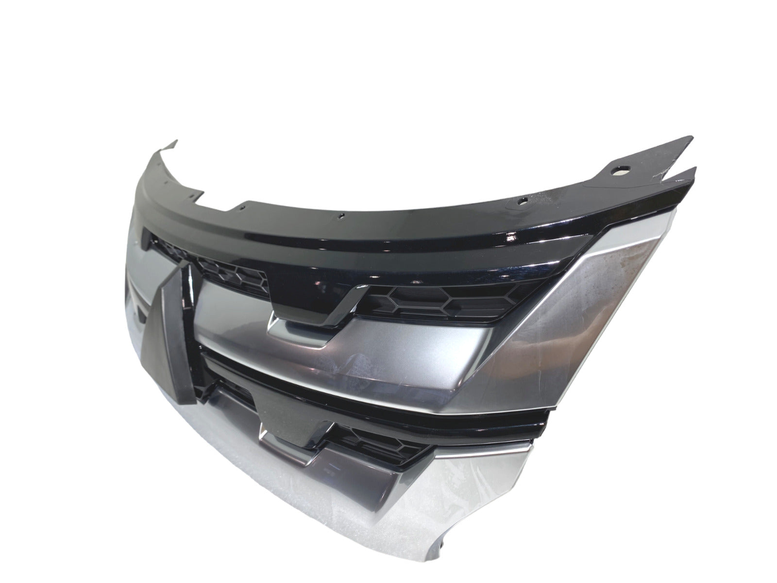 2020-2023 Mitsubishi RVR Grille Front Silver/Black Without Emblem , MI1200279.   component.