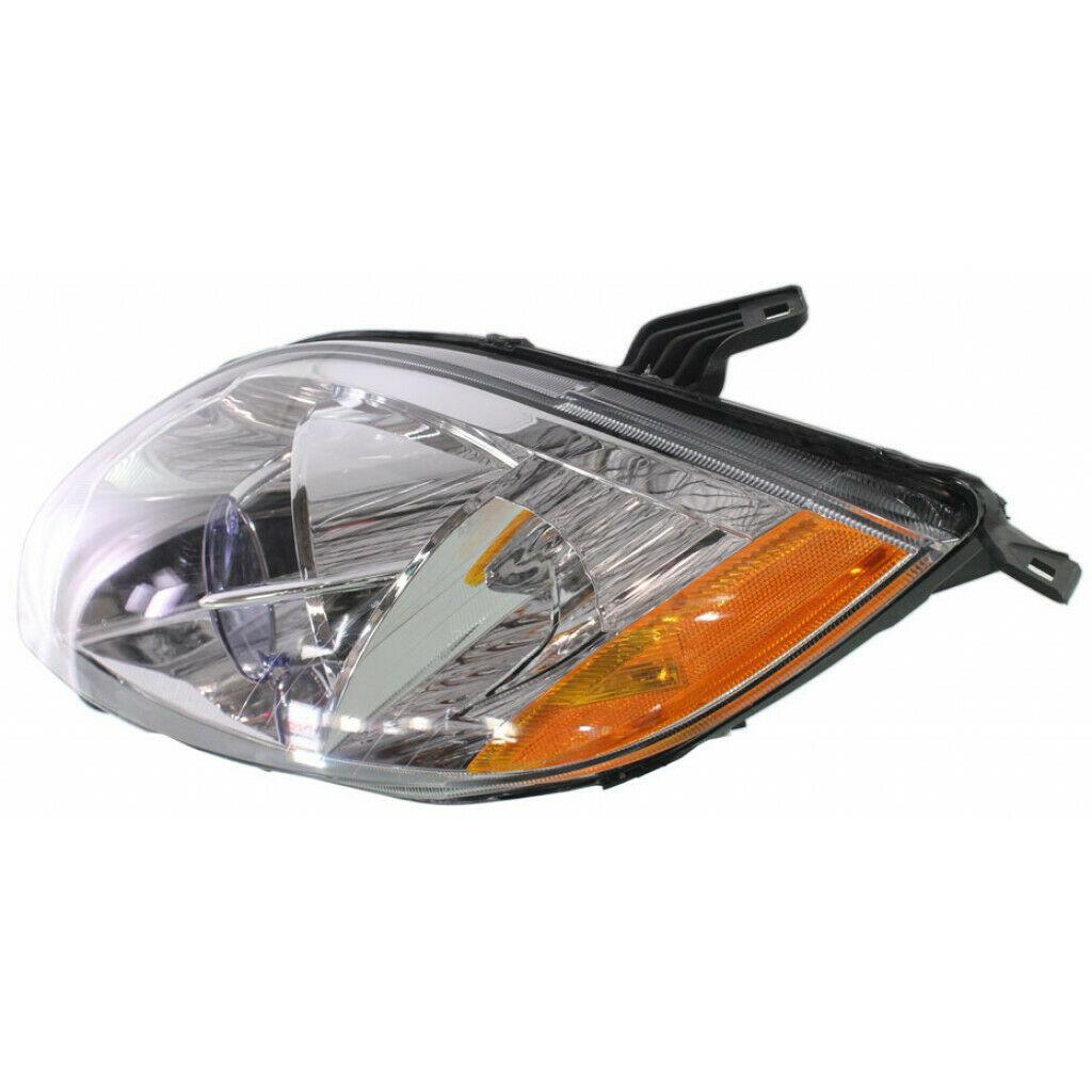 2005-2006 Mitsubishi Outlander Head Lamp Driver Side Ltd , MI2502146. Installed view for reference.