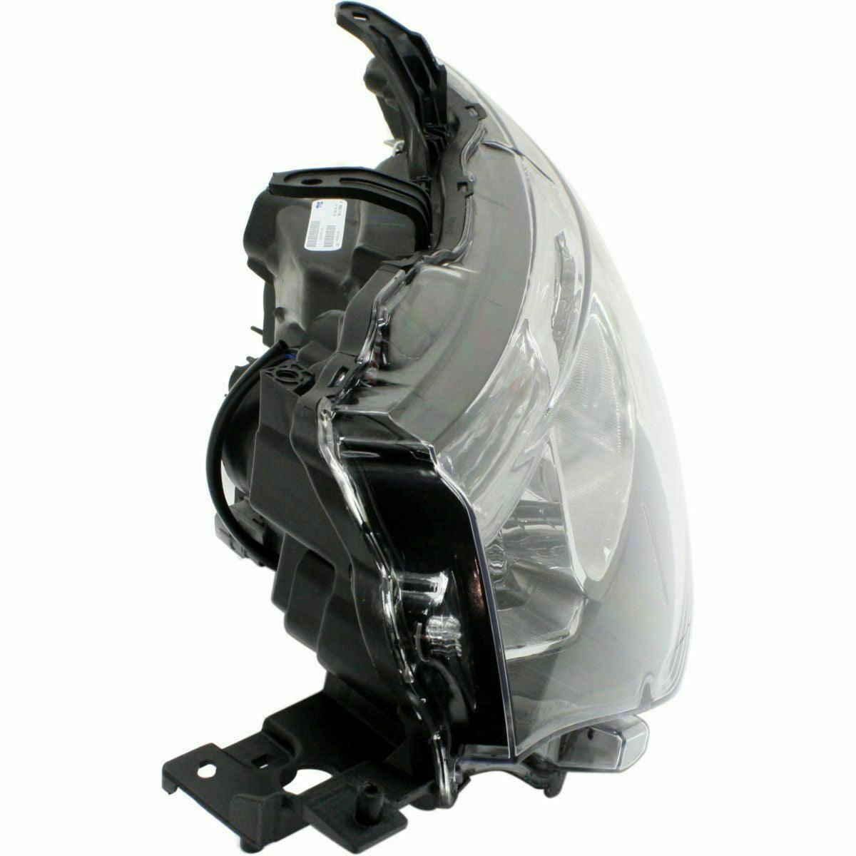 2014-2015 Mitsubishi Outlander Head Lamp Driver Side Halogen , MI2502163. Designed for OEM alignment.