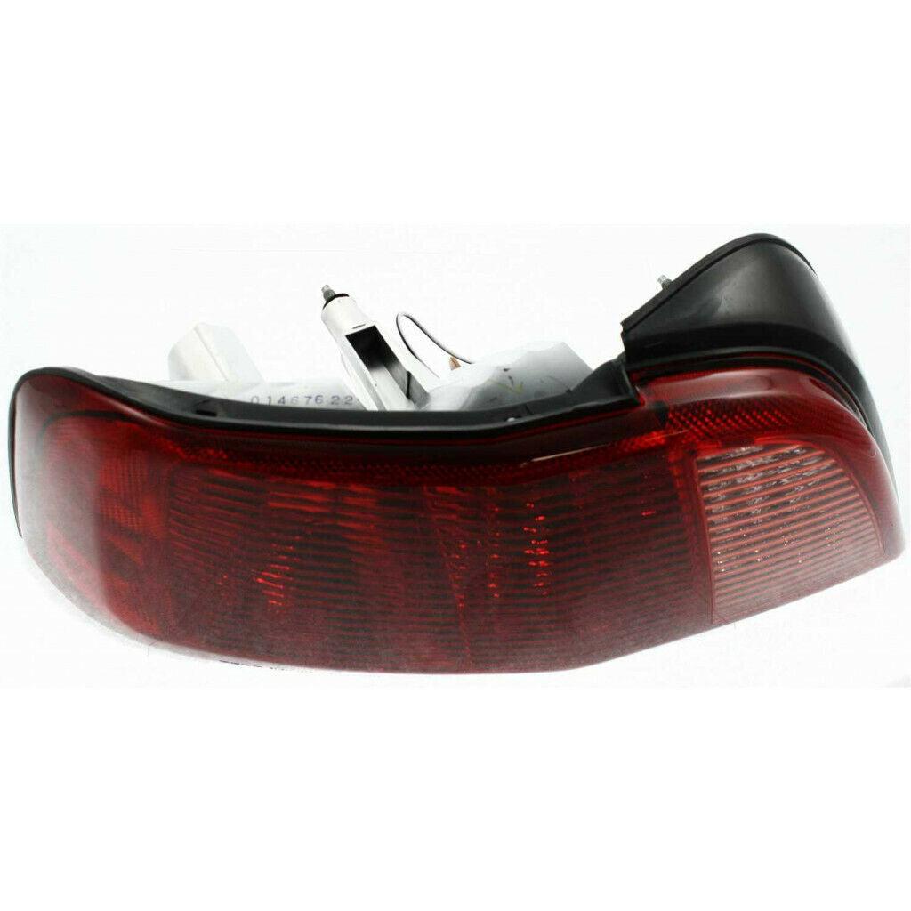 2002-2003 Mitsubishi Galant Tail Lamp Driver Side , MI2800114. Angle view for visual reference.