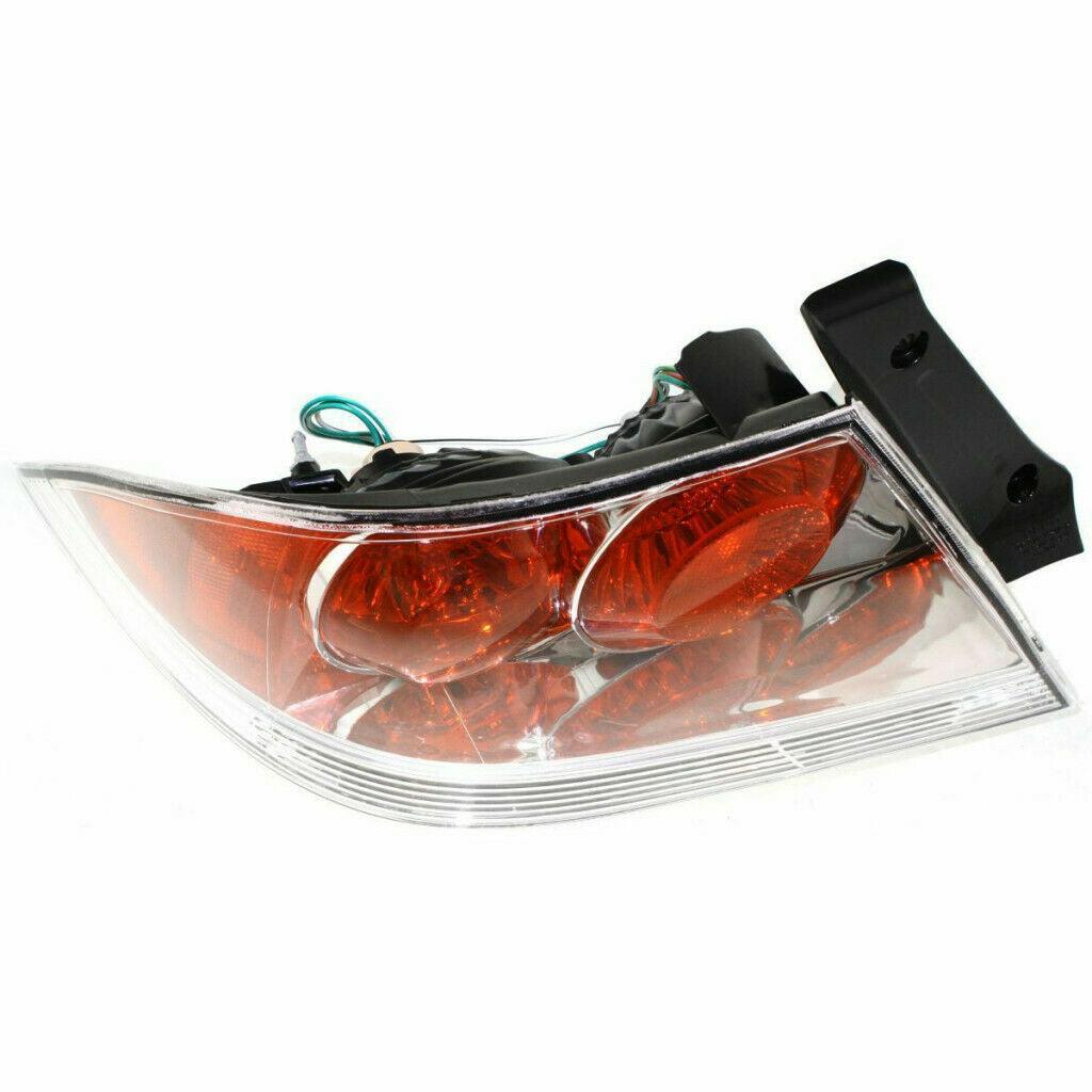 2004-2006 Mitsubishi Lancer Tail Lamp Driver Side , MI2800118. Professional-grade auto body part.