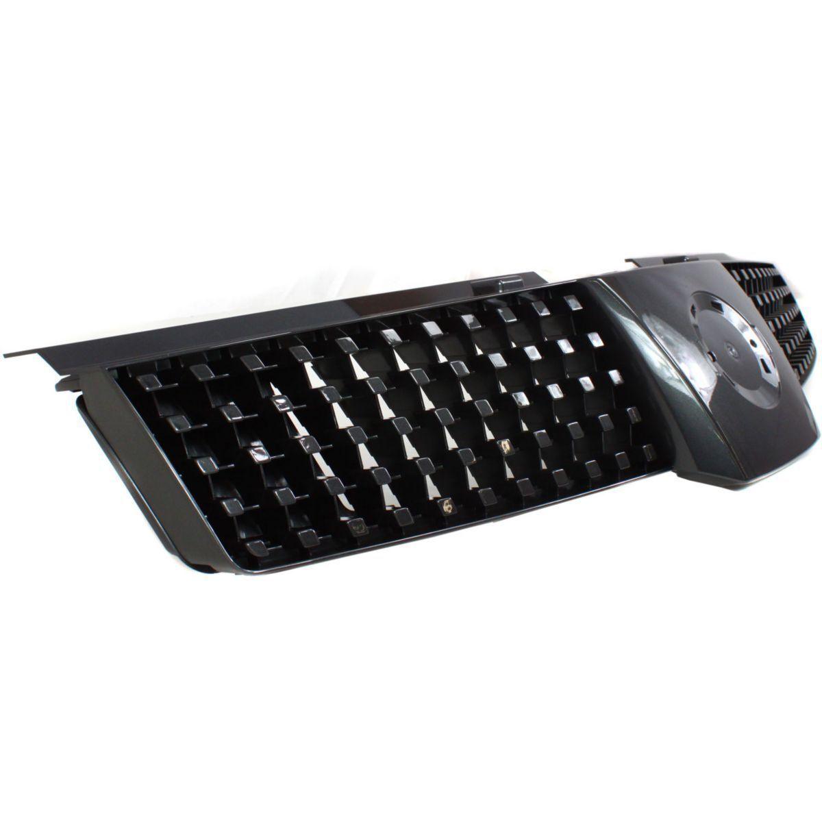 2004-2006 Nissan Quest Grille Silver-Black , NI1200219. Lightweight yet durable construction.