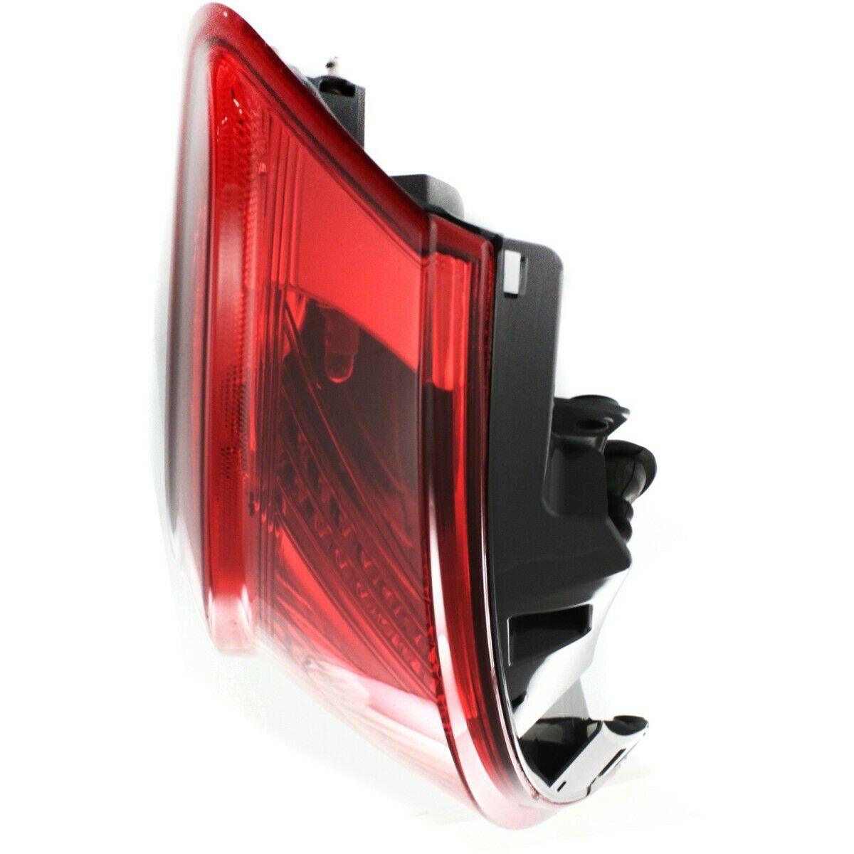 2003-2005 Nissan Murano Tail Lamp Driver Side , NI2800162. Professional-grade auto body part.