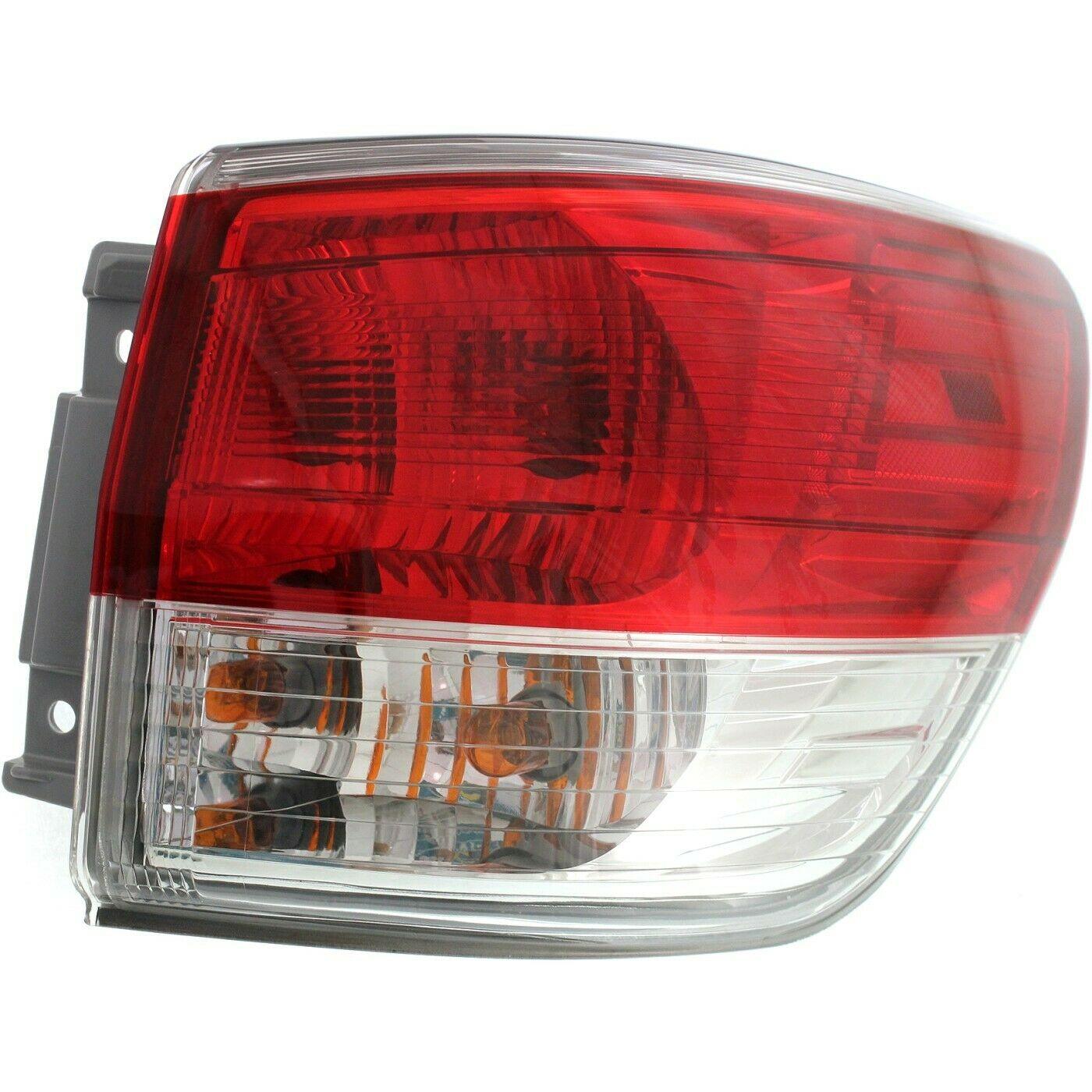 2013-2016 Nissan Pathfinder Tail Lamp Passenger Side , NI2805101. Angle view for visual reference.