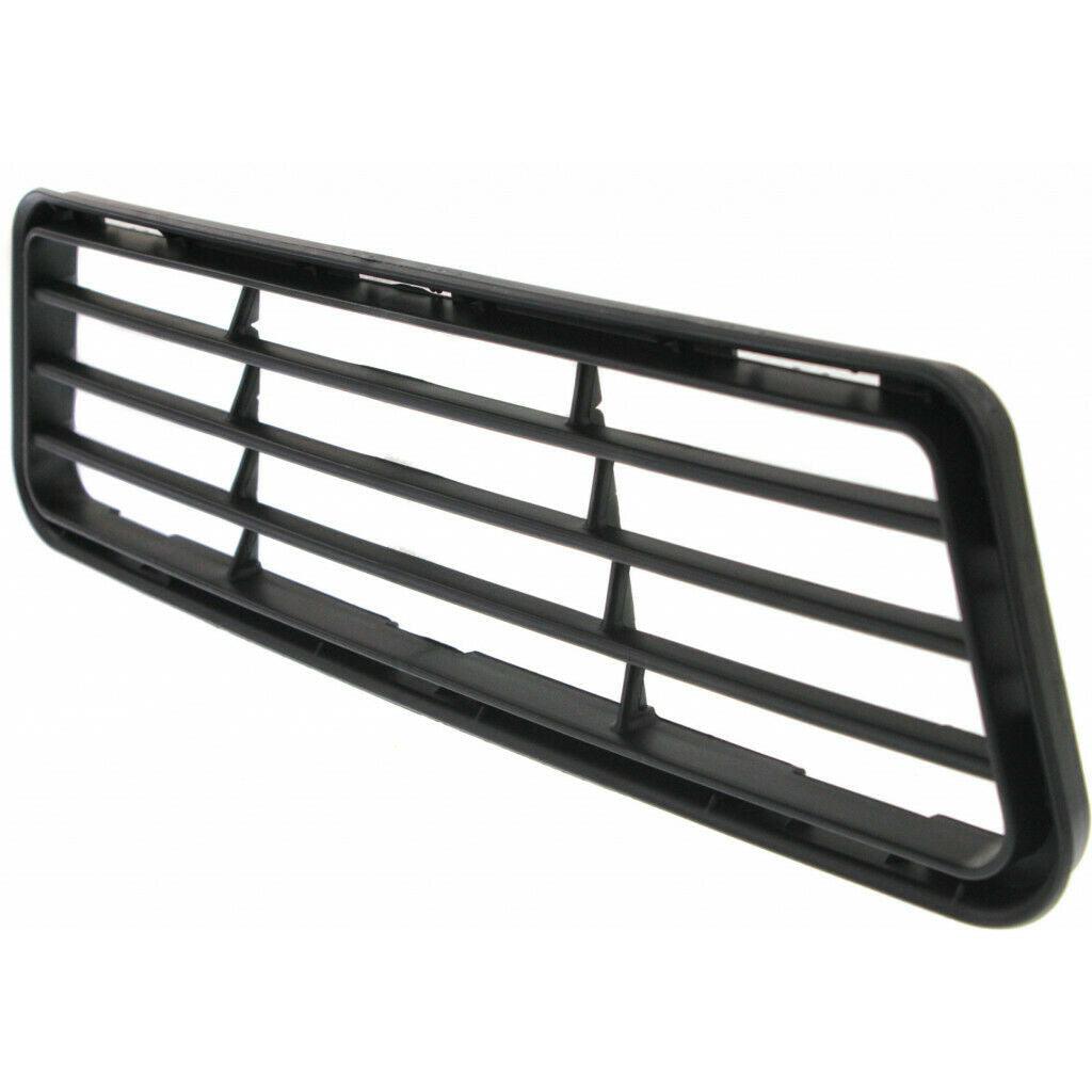 2012-2014 Toyota Camry Grille Lower Black Se , TO1036129. Professional-grade auto body part.