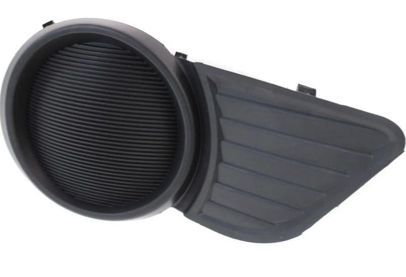 2011-2017 Toyota Sienna Fog Lamp Cover Front Passenger Side Le/Xle , TO1039169. Side view of the replacement part.