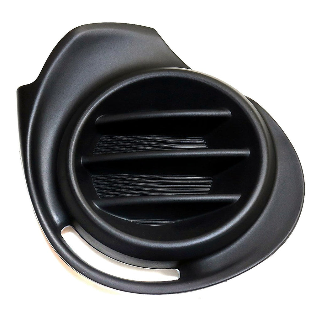2015-2016 Toyota Prius C Front Passenger Side Fog Lamp, to1039184. Front view.