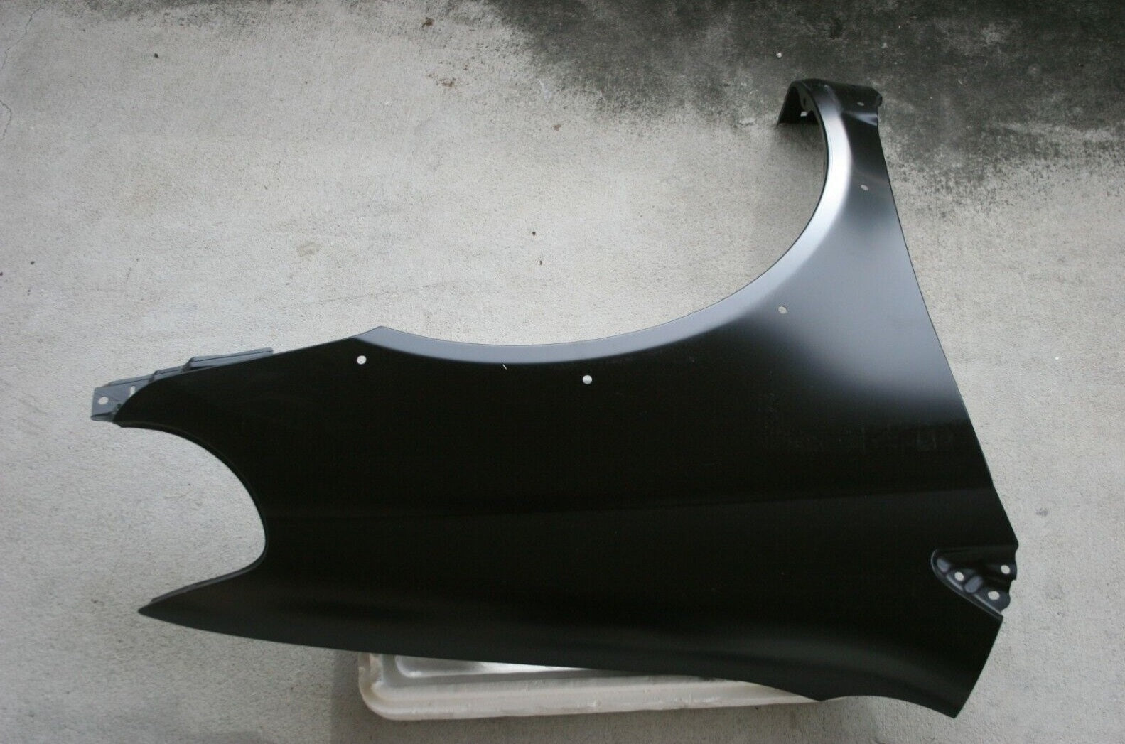 2000-2002 Toyota Echo Front Passenger Side Fender , TO1241173. Direct fit for easy installation.
