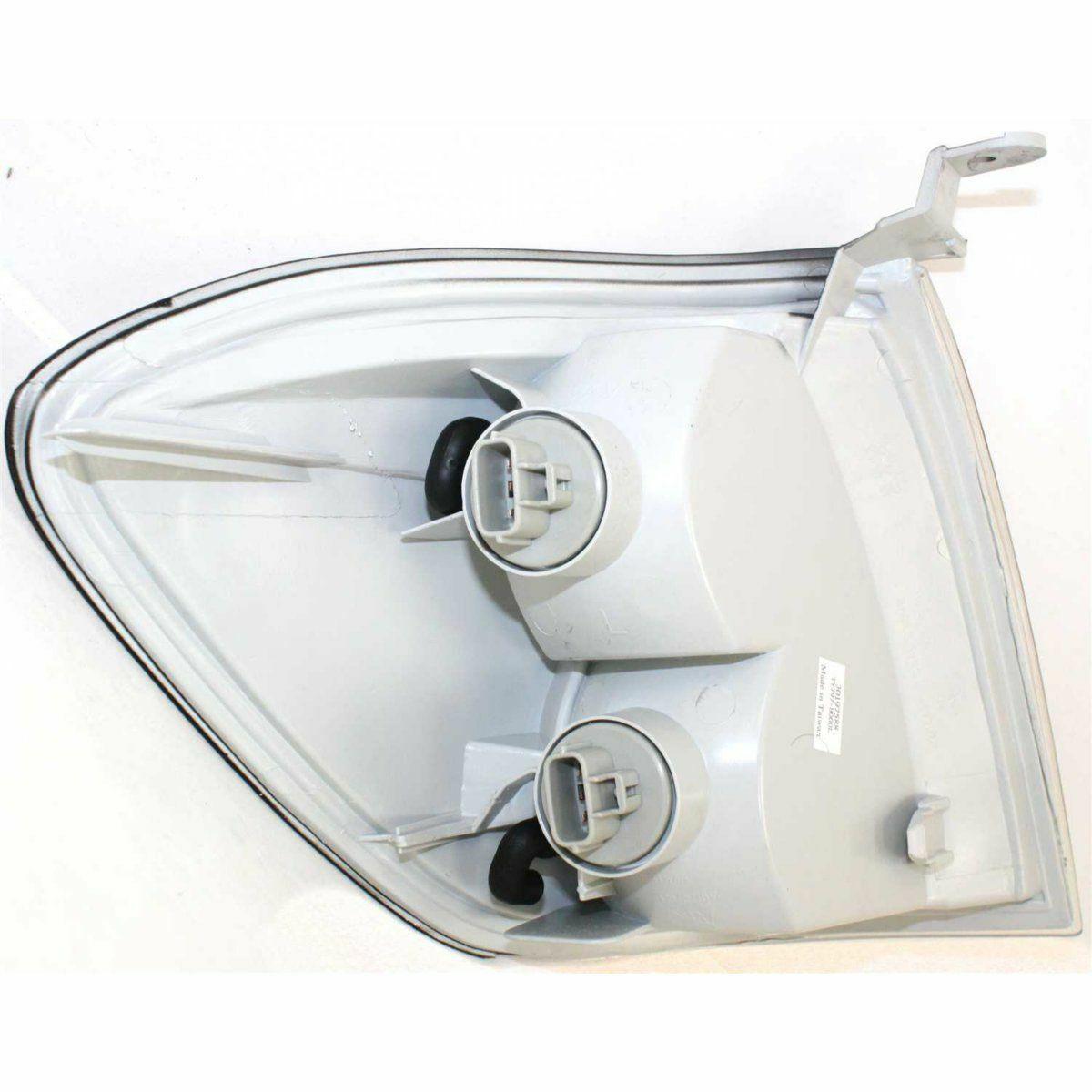 2005-2007 Toyota Sequoia Side Marker Lamp Driver Side (Tundra Double Cab) , TO2530147. Side view of the replacement part.