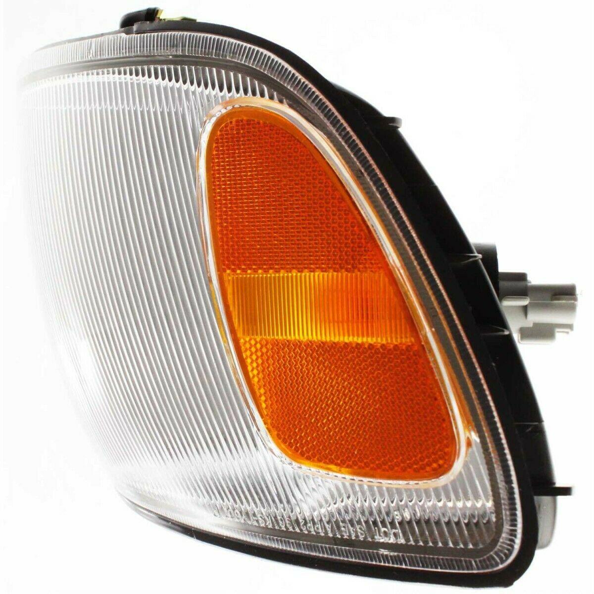 1998-2000 Toyota Sienna Side Marker Lamp Passenger Side , TO2531129. High-quality aftermarket part.