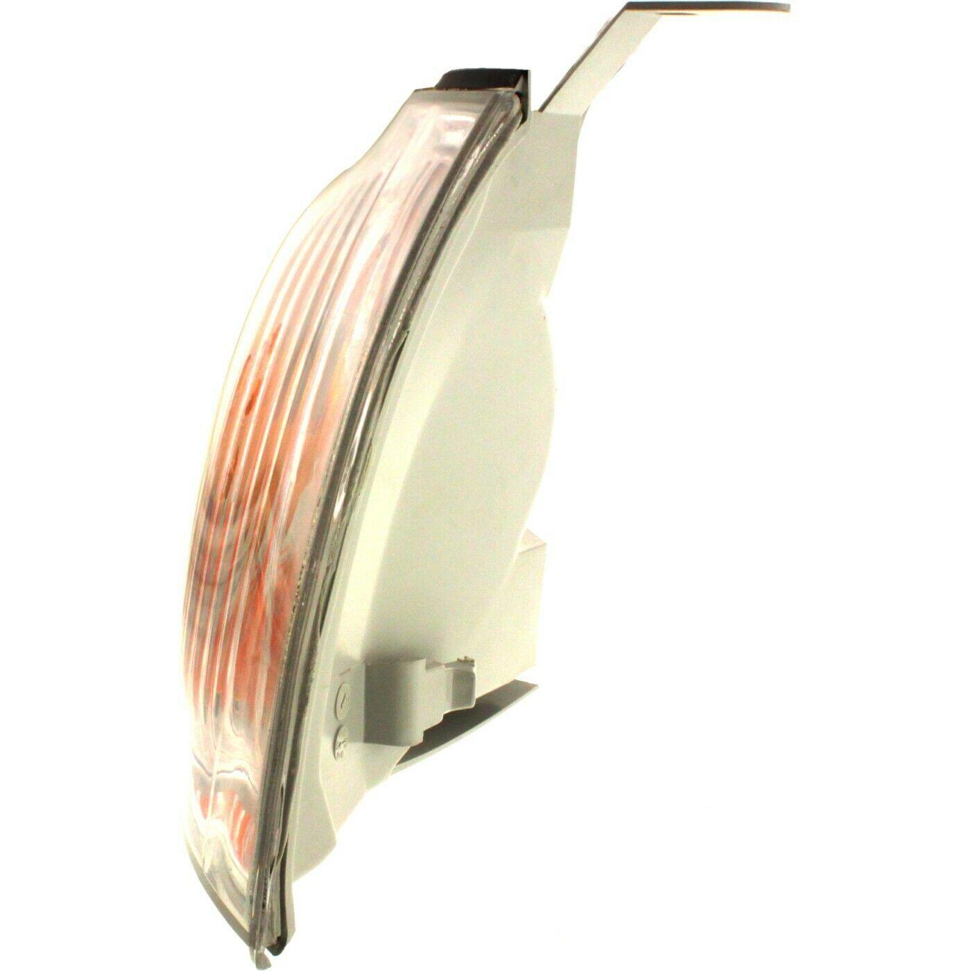 2005-2006 Toyota Tundra Side Marker Lamp Passenger Side (Regular/Access Cab) , TO2531148. OEM-quality exterior component.