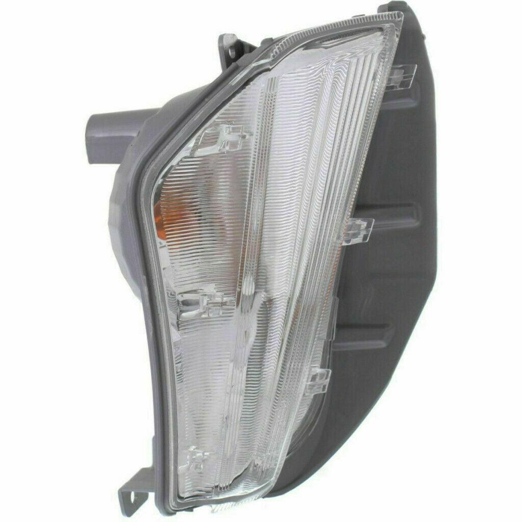2012-2014 Toyota Prius V Signal Lamp Front Passenger Side , TO2533116. Angle view for visual reference.
