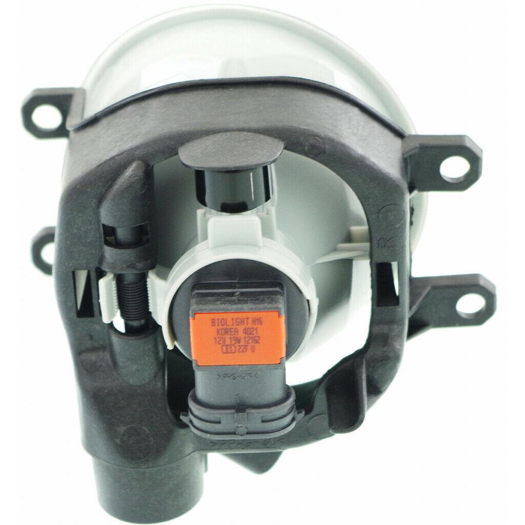 2015-2019 Toyota Yaris Hatchback Fog Lamp Front Passenger Side , TO2593131. Angle view for visual reference.