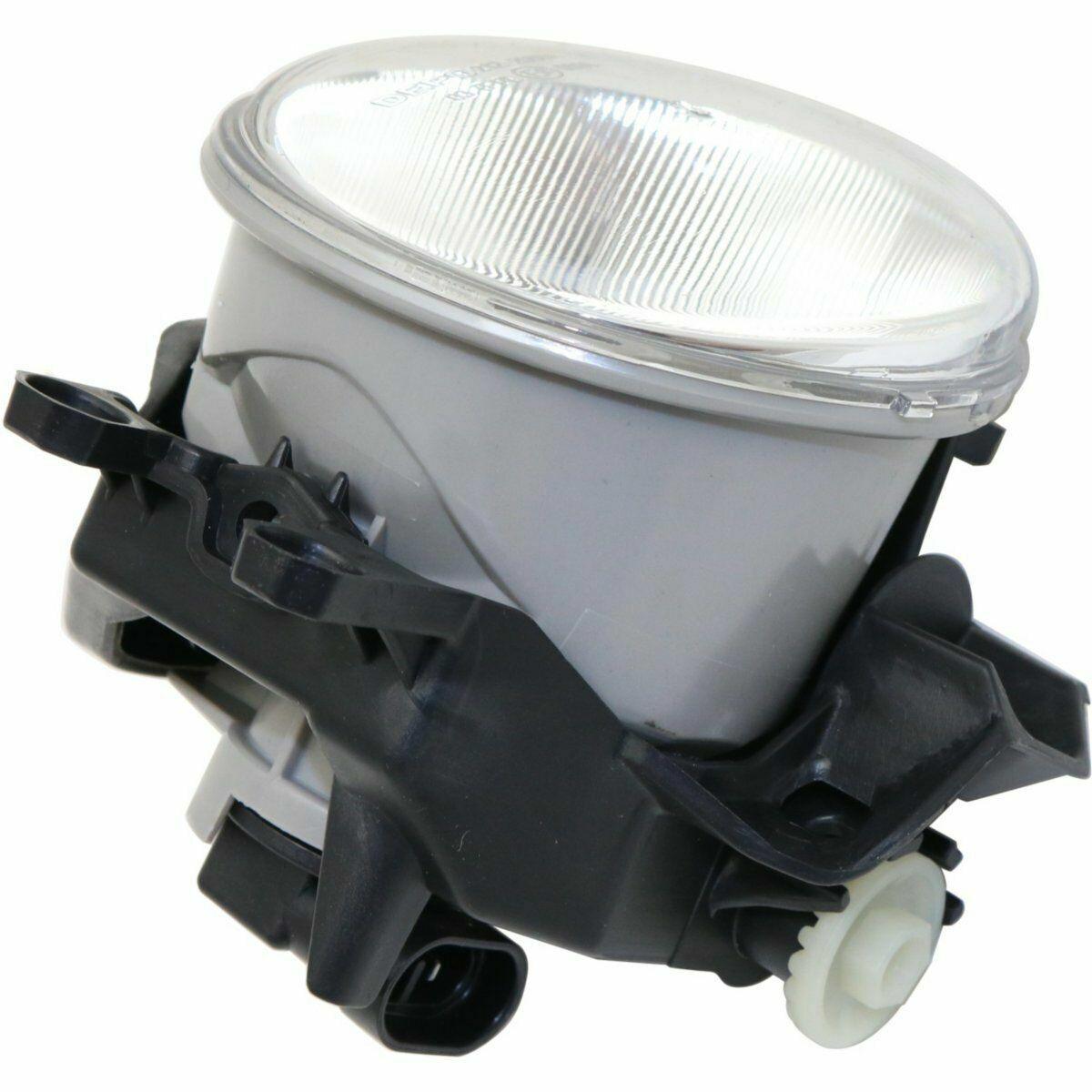 2014-2015 Lexus ES350 Fog Lamp Front Passenger Side , TO2593132. Exact fit for vehicle restoration.