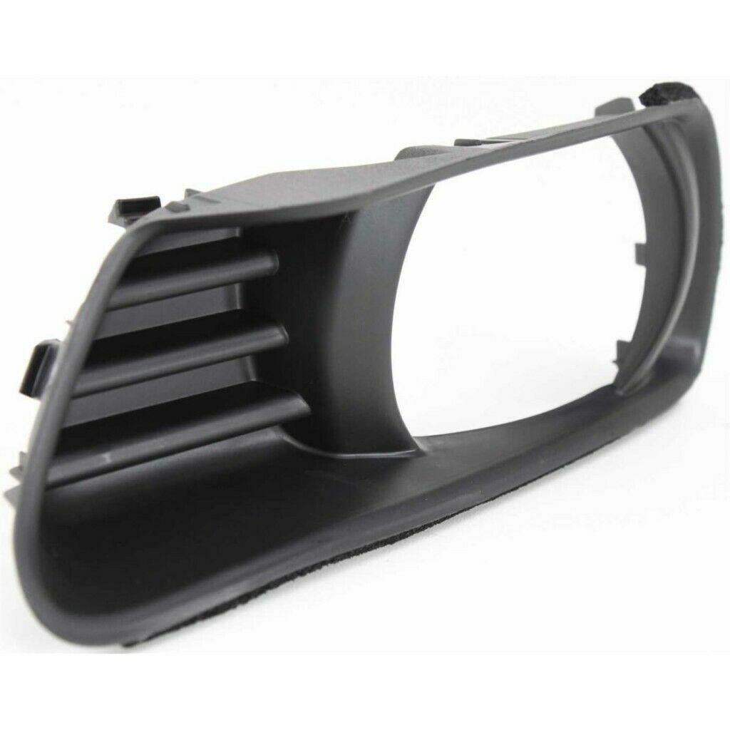 2007-2009 Toyota Camry Fog Lamp Cover Front Driver Side Xle With Hole , TO2598101. Professional-grade auto body part.