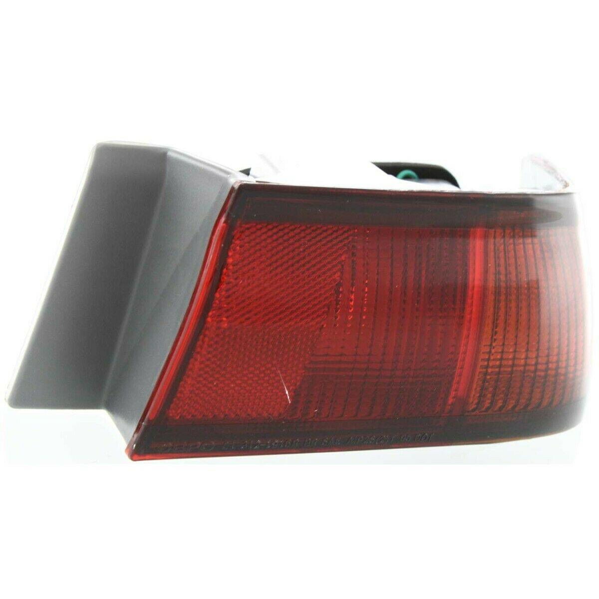 1997-1999 Toyota Camry Tail Lamp Passenger Side , TO2801124. Installed view for reference.