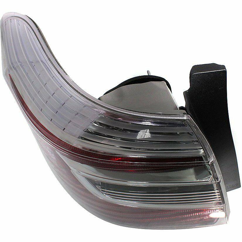2008-2010 Toyota Highlander Hybrid Tail Lamp Driver Side , TO2818139. Side view of the replacement part.