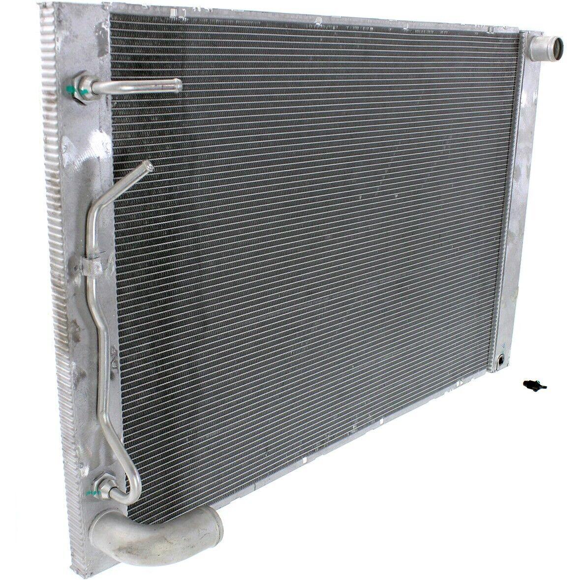 2004-2005 Toyota Sienna Radiator , TO3010282. Lightweight yet durable construction.