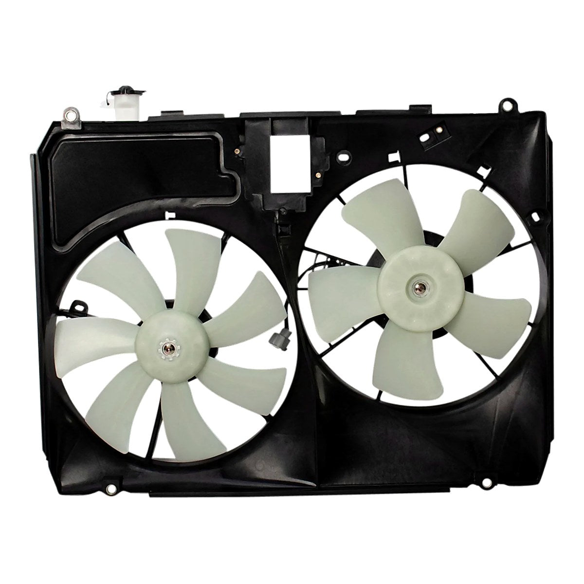 2004-2005 Toyota Sienna Cooling Fan, to3115134. Front view.