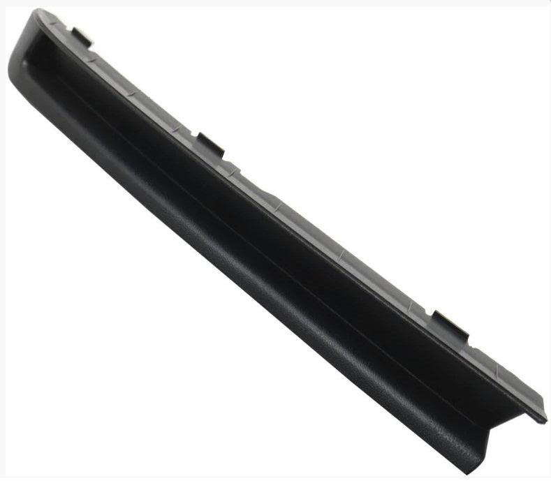 2015-2018 Volkswagen Jetta Fog Lamp Cover Filler Front Passenger Side Without Fog , VW1039136. Tested for reliable performance.