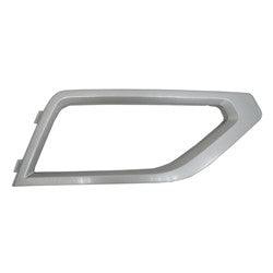 2018-2020 Volkswagen Atlas Fog Lamp Bezel Front Passenger Side Silver , VW1039152. Precision fitment for collision repair.