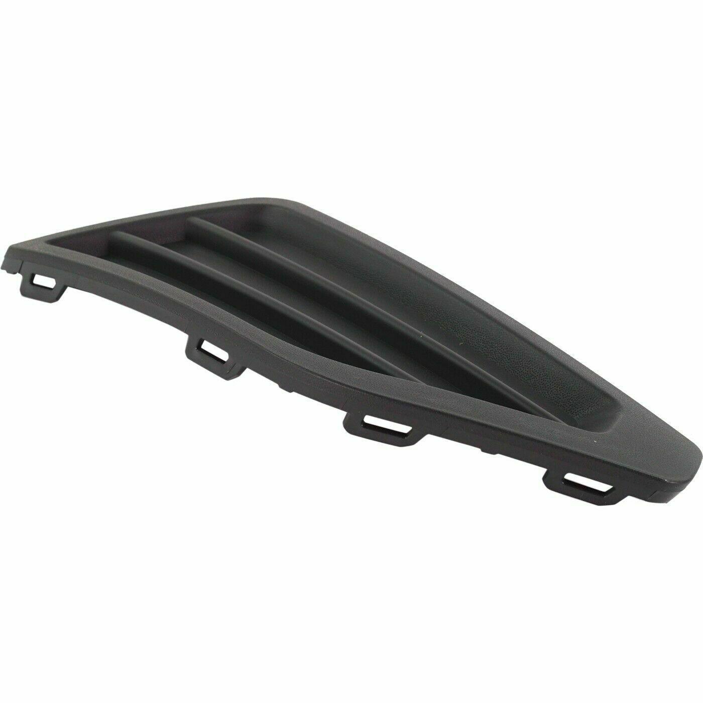 2018-2020 Volkswagen Atlas Fog Lamp Cover Front Passenger Side Textured , VW1039153. High-quality aftermarket part.
