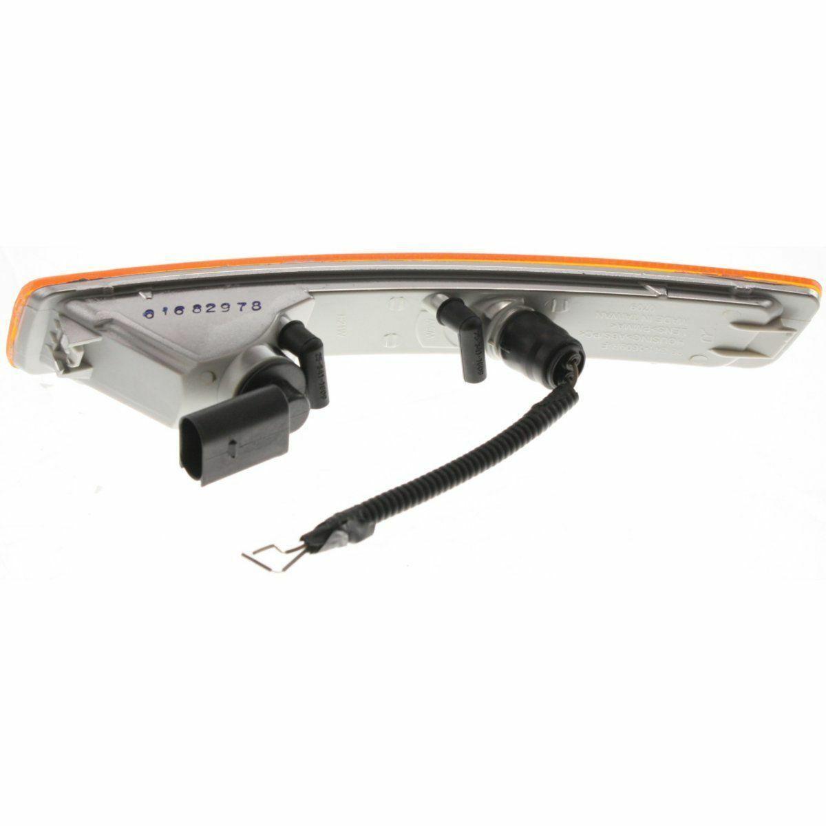 2006-2010 Volkswagen Beetle Signal Lamp Front Passenger Side (In Front Bumper) , VW2531109. OEM-quality exterior component.