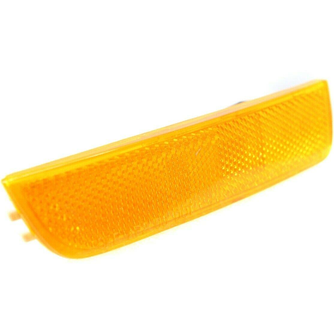 2001-2005 Volkswagen Passat Side Marker Lamp Passenger Side (Side Of Bumper) , VW2551106. Made with quality materials.