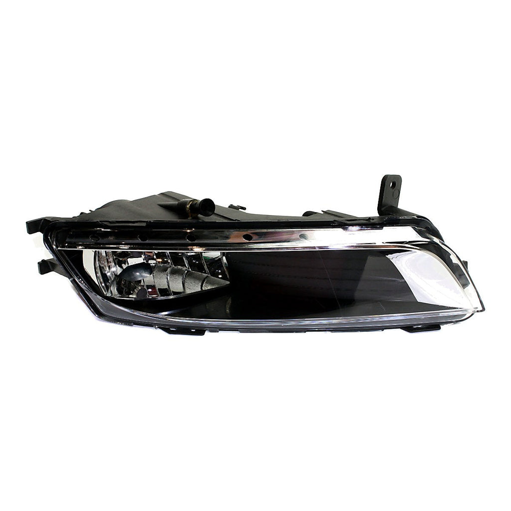 2013-2017 Volkswagen Cc Front Driver Side Fog Lamp, vw2592125. Front view.