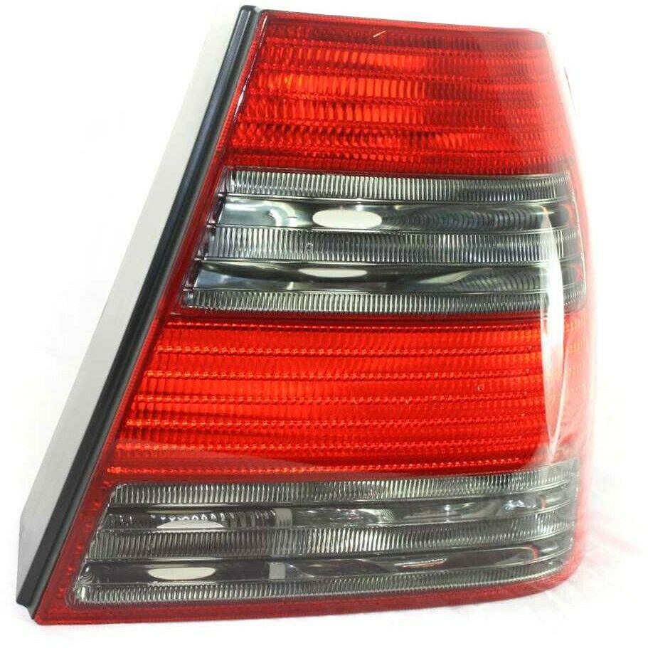 2004-2005 Volkswagen Jetta Tail Lamp Passenger Side Gli Sdn , VW2801121. Angle view for visual reference.