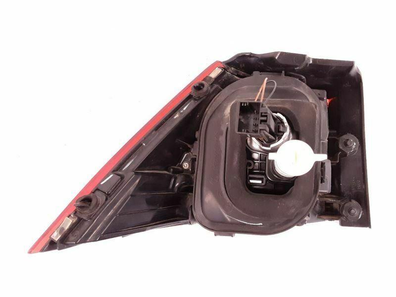 2015-2017 Volkswagen Golf Hatchback Tail Lamp Passenger Side Bulb Type , VW2805115. Replacement part ready for install.